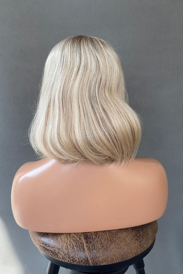 Amber Blond -- 32,5 cm - 65 cm (13 - 27 Inch)